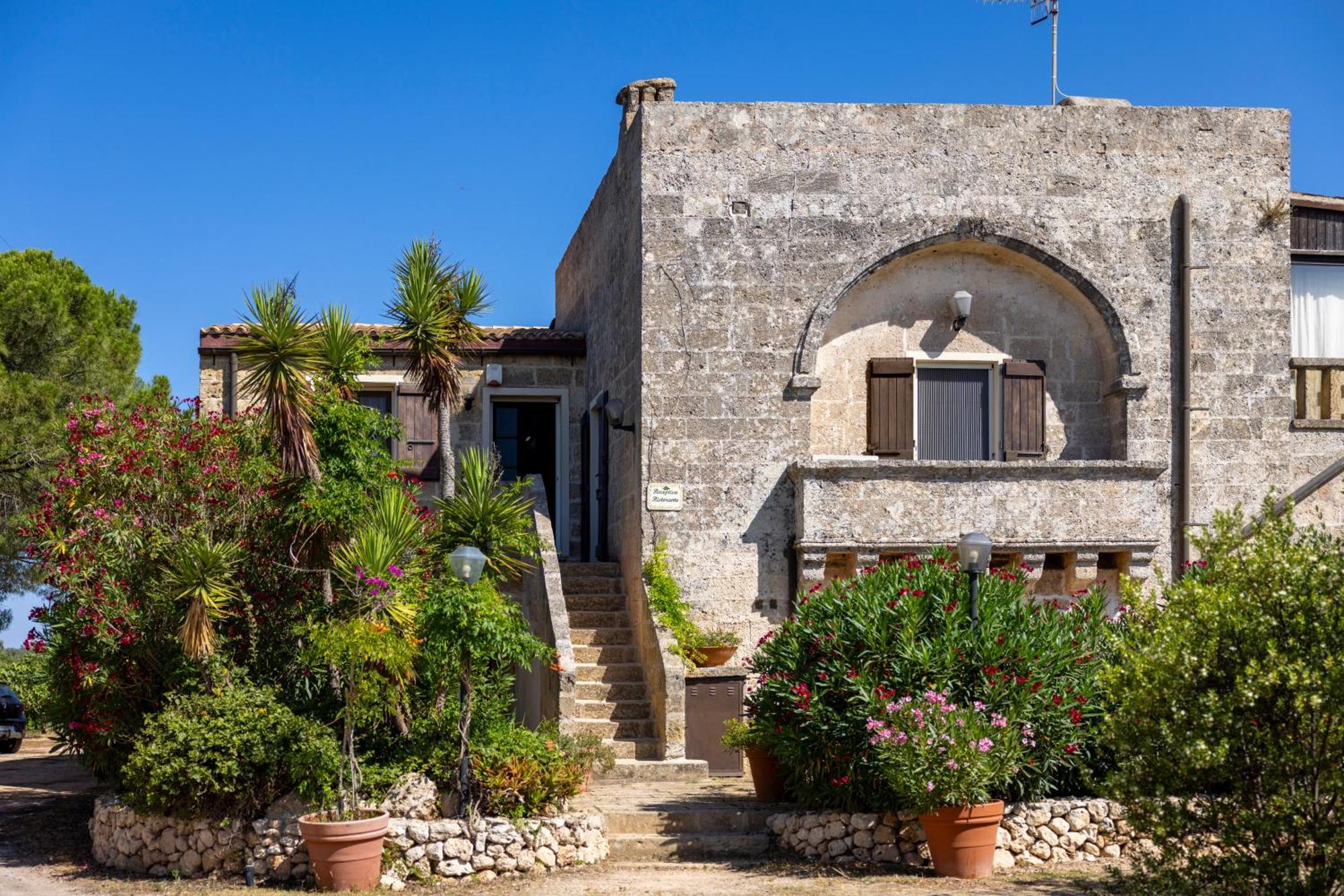 Masseria Serine Santa Maria di Leuca ภายนอก รูปภาพ